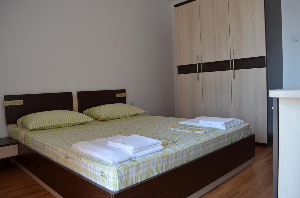 Guest House Georgievi بريمورسكو الغرفة الصورة
