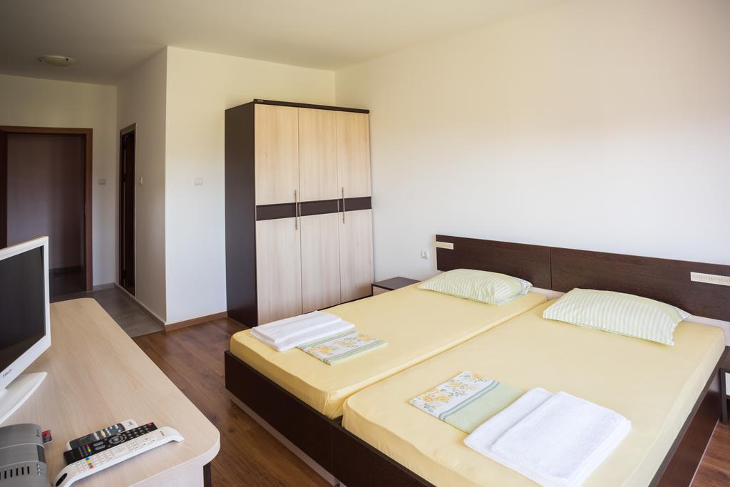 Guest House Georgievi بريمورسكو المظهر الخارجي الصورة